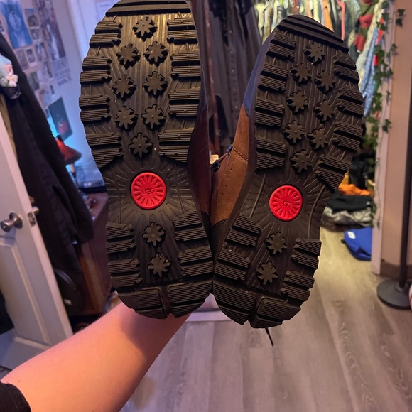 UGG Men's Brown Snow Boots - Picture 9 of 9